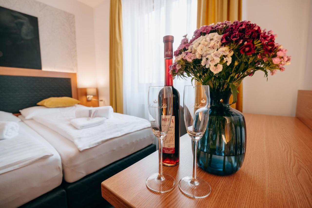 Hotel Klika Ческе-Будеёвице Экстерьер фото