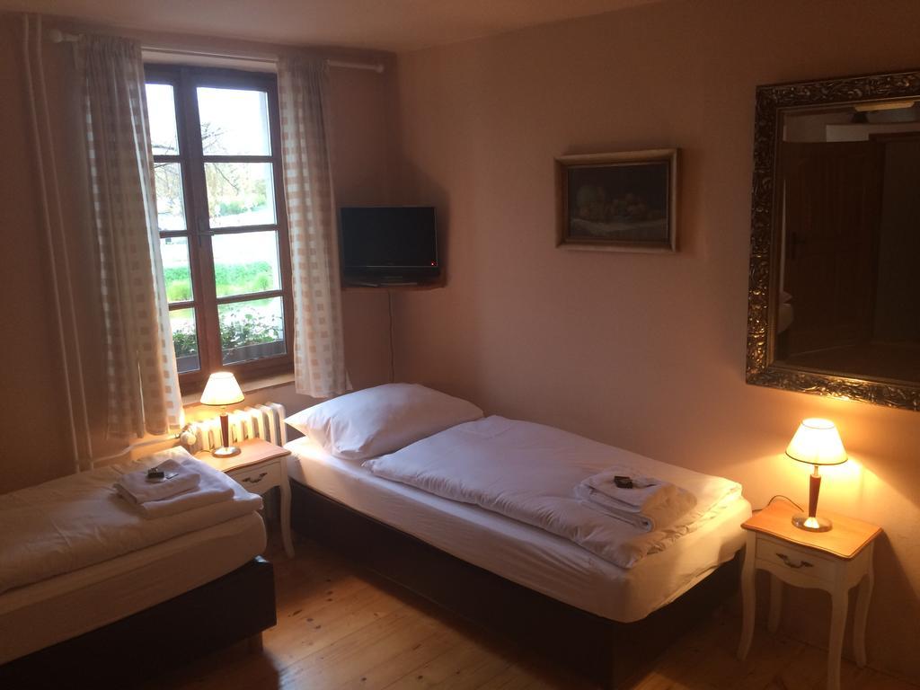 Hotel Klika Ческе-Будеёвице Экстерьер фото