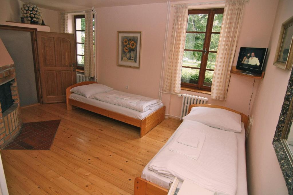 Hotel Klika Ческе-Будеёвице Экстерьер фото